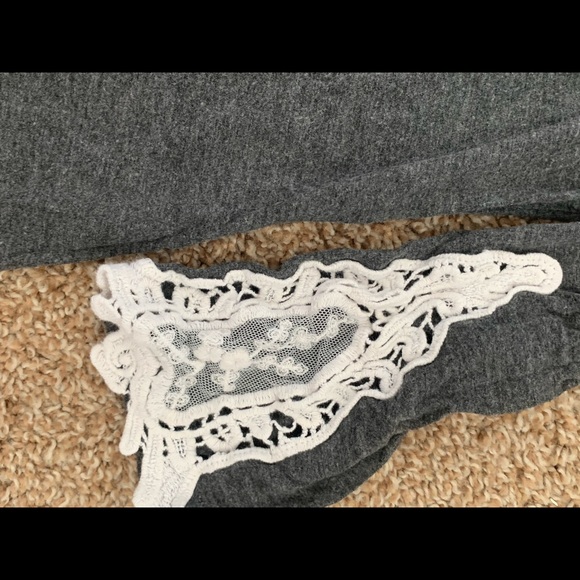 Grey mid-length sleeved shirt - Picture 2 of 2